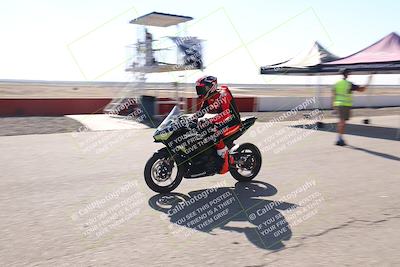 media/Nov-03-2025-Lets Ride (Mon) [[4d74c1c4d3]]/B Group/Grid/